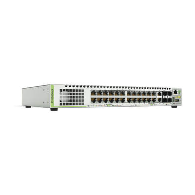 Switch Stackeable Capa 3, 24 puertos 10/100/1000 Mbps + 2 puertos SFP Combo + 2 puertos SFP+ 10 G Stacking